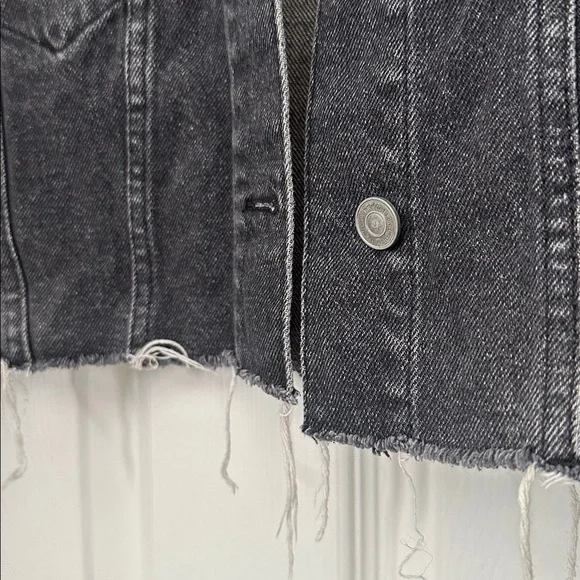 AllSaints Anders Mixed Media Crop Jean Jacket - Picture 7 of 7
